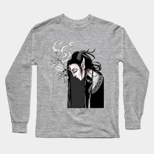 Haunting shadows Long Sleeve T-Shirt